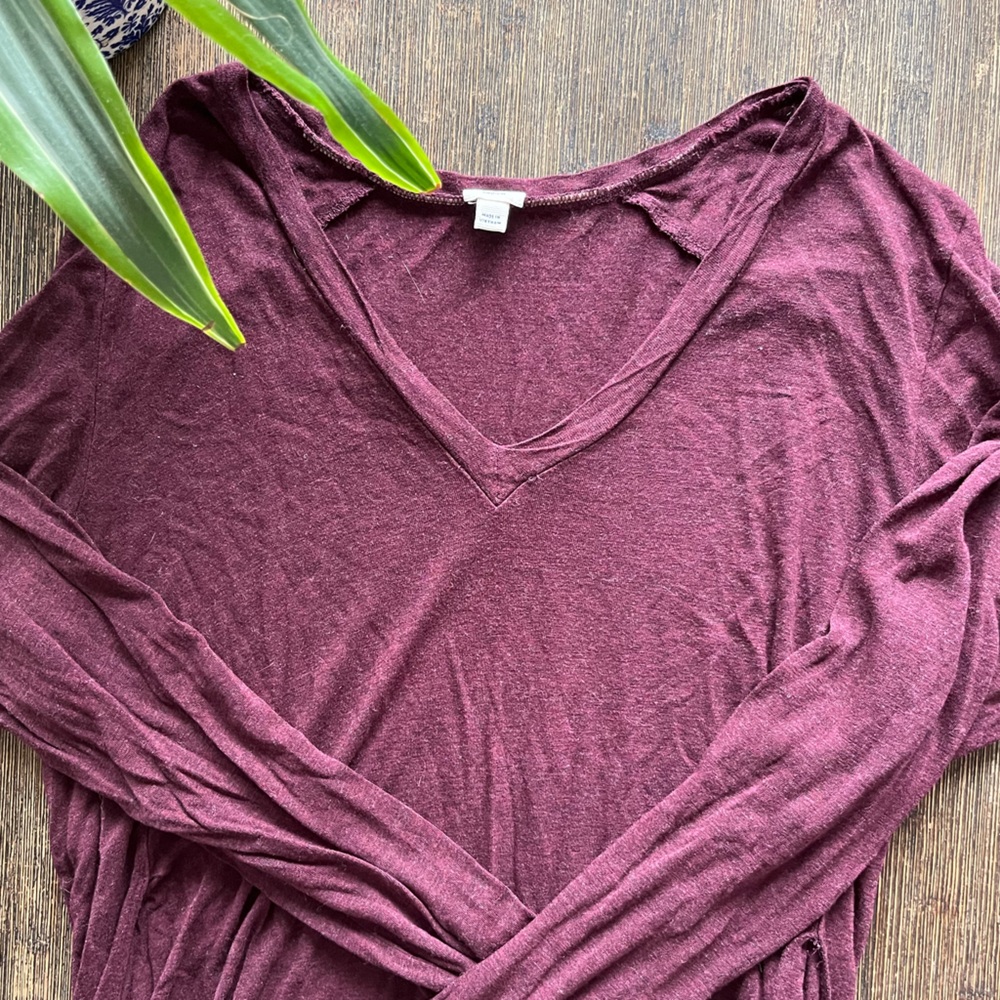 V- neck Long shirt
